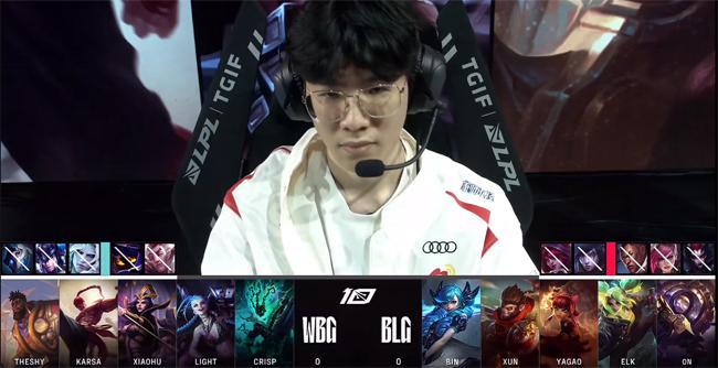 中行走更加 中行走更加